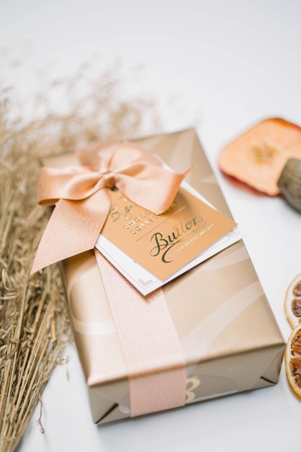 BUTLERS SIGNATURE BOXED CHOCOLATES – New Moon Blooms